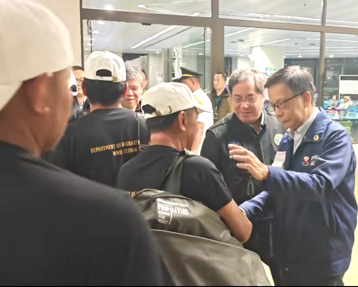 8 of 21 Filipino crew of MV Eternity C back in PH